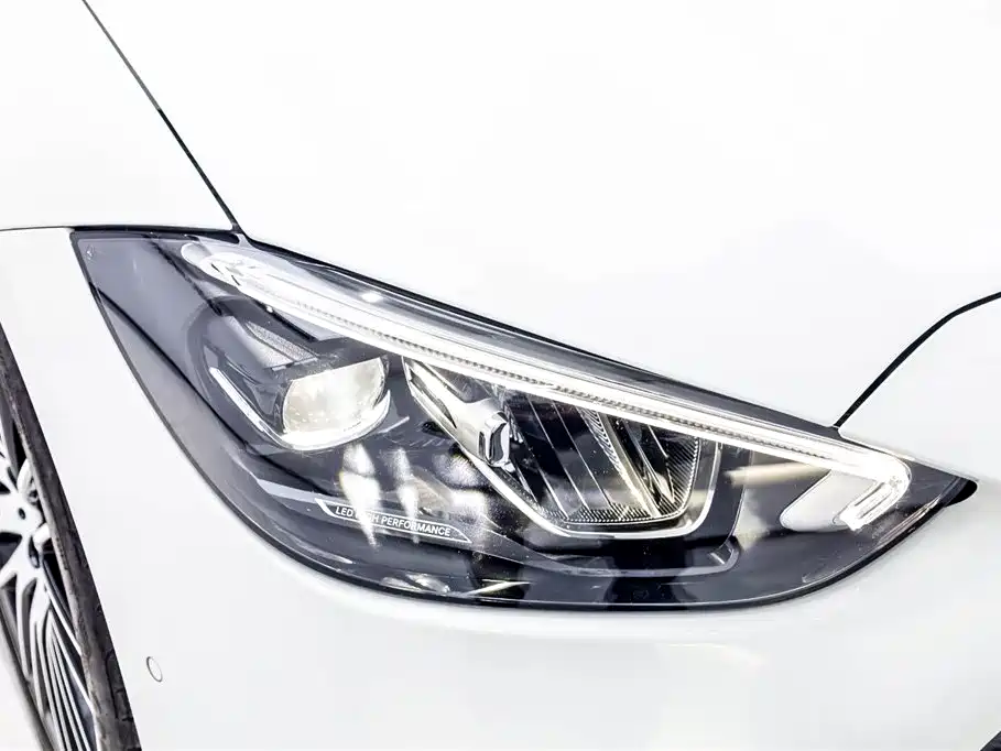 Mercedes-Benz C-Class 2022 facelift C 260 L sports version купить на сайте DeffCars