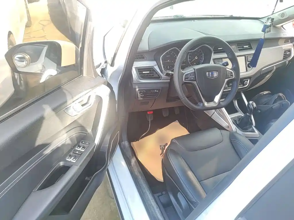 Vision X3 2017 1.5L manual premium model купить на сайте DeffCars