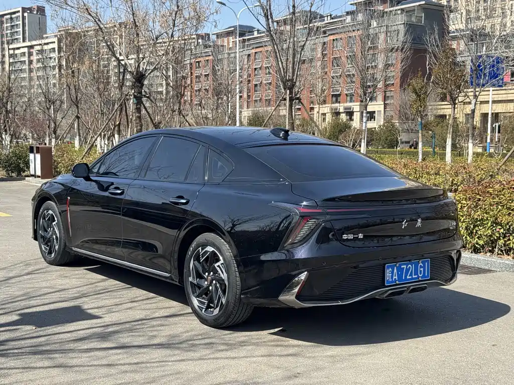 Hongqi H6 2023 2.0T Zhiyi Edition купить на сайте DeffCars