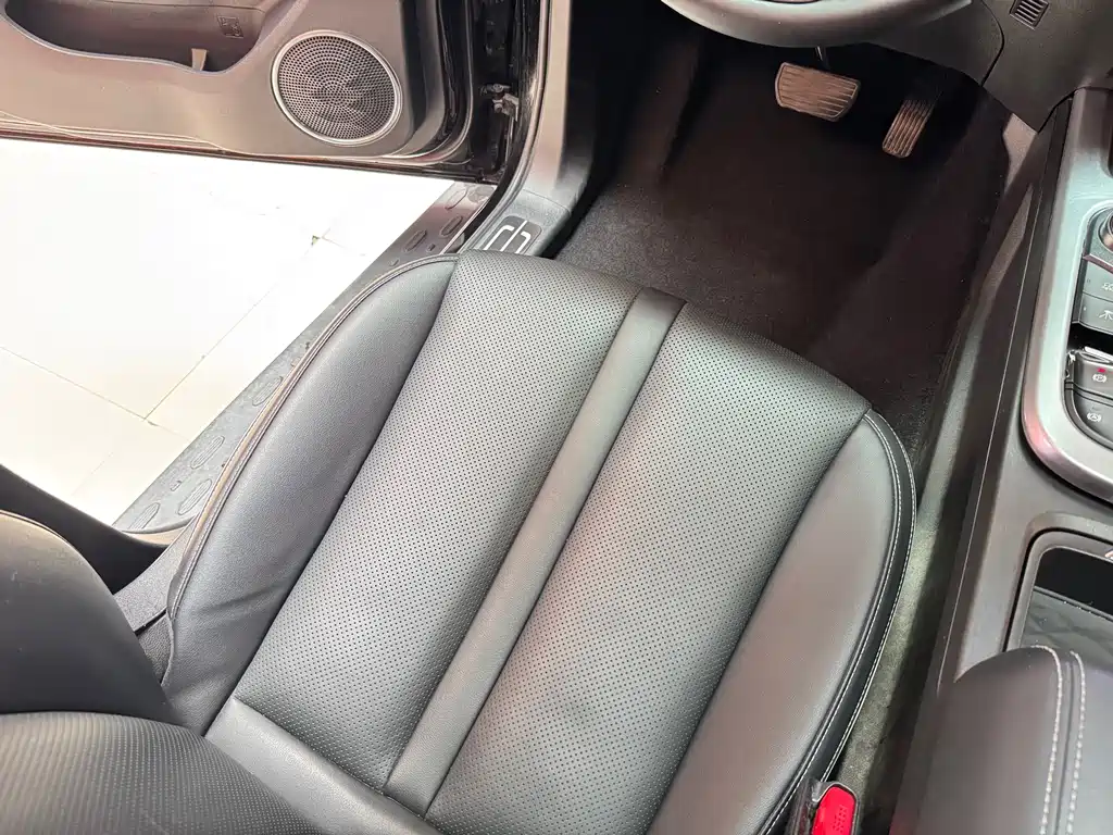 Tank 300 2021 Off-Road Version 2.0T Conqueror купить на сайте DeffCars