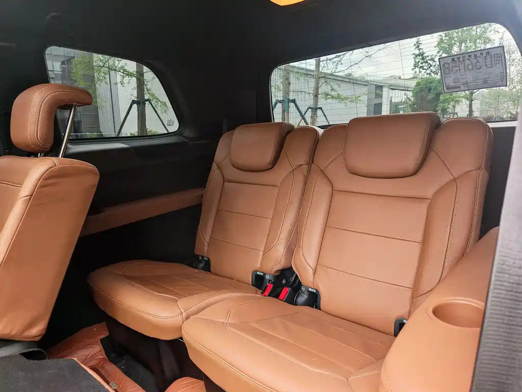Mercedes-Benz GLS 2018 GLS 400 4MATIC luxury model купить на сайте DeffCars