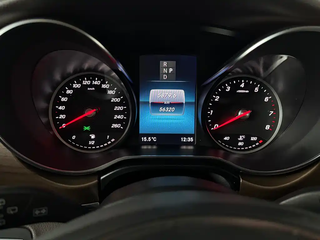 Mercedes-Benz V-Class 2022 V 260 L Long Wheelbase Premium Edition купить на сайте DeffCars