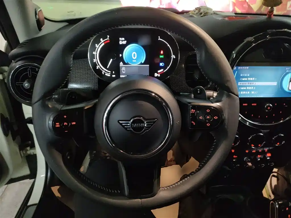 MINI 2022 2.0T COOPER S Classic Five-Door Edition купить на сайте DeffCars