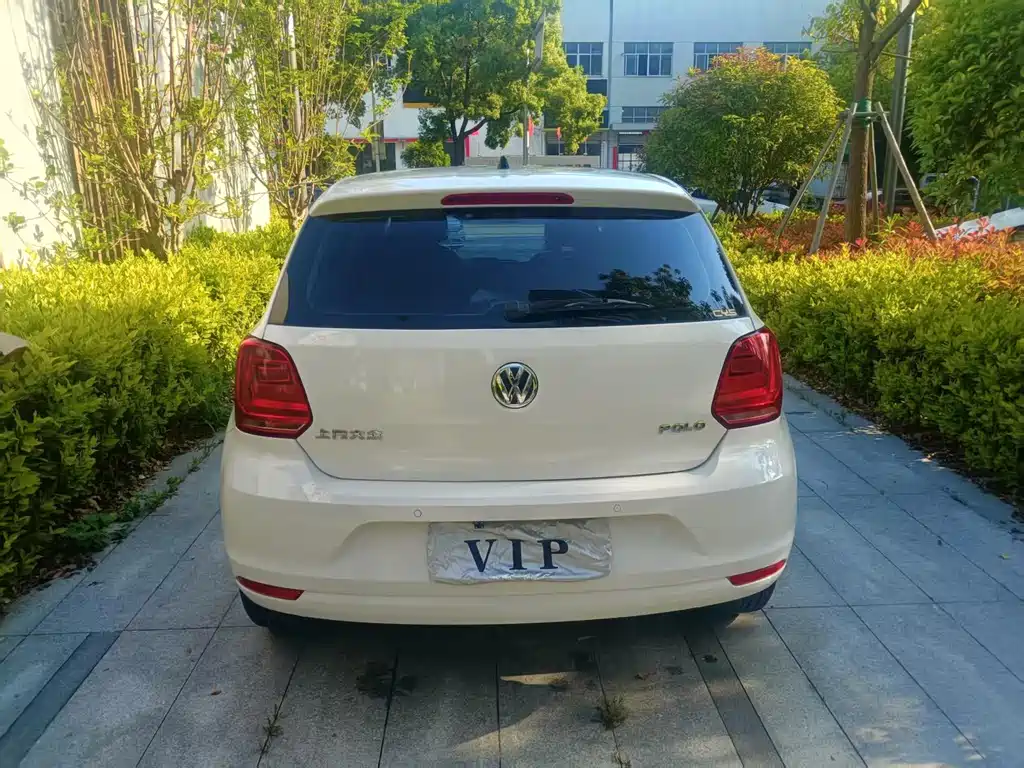 Polo 2018 1.5L automatic safety model купить на сайте DeffCars