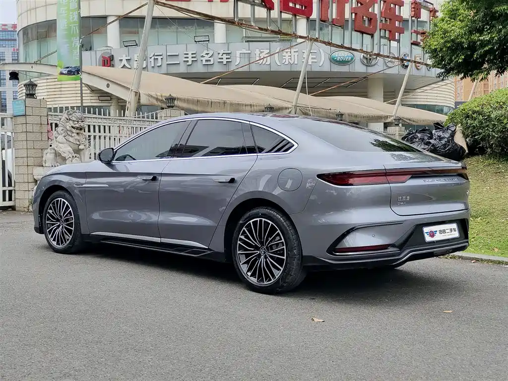 Han 2024 DM-i Honor Edition 121KM Honor Type купить на сайте DeffCars