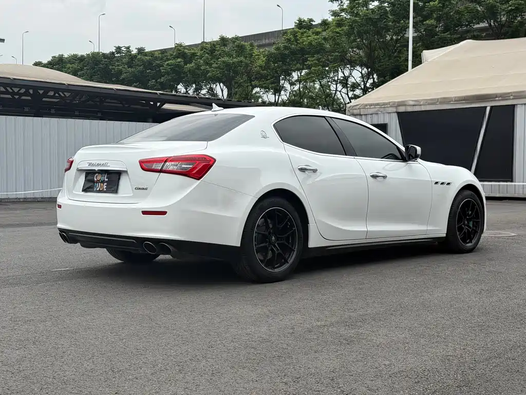 Ghibli 2017 3.0T Standard Edition купить на сайте DeffCars