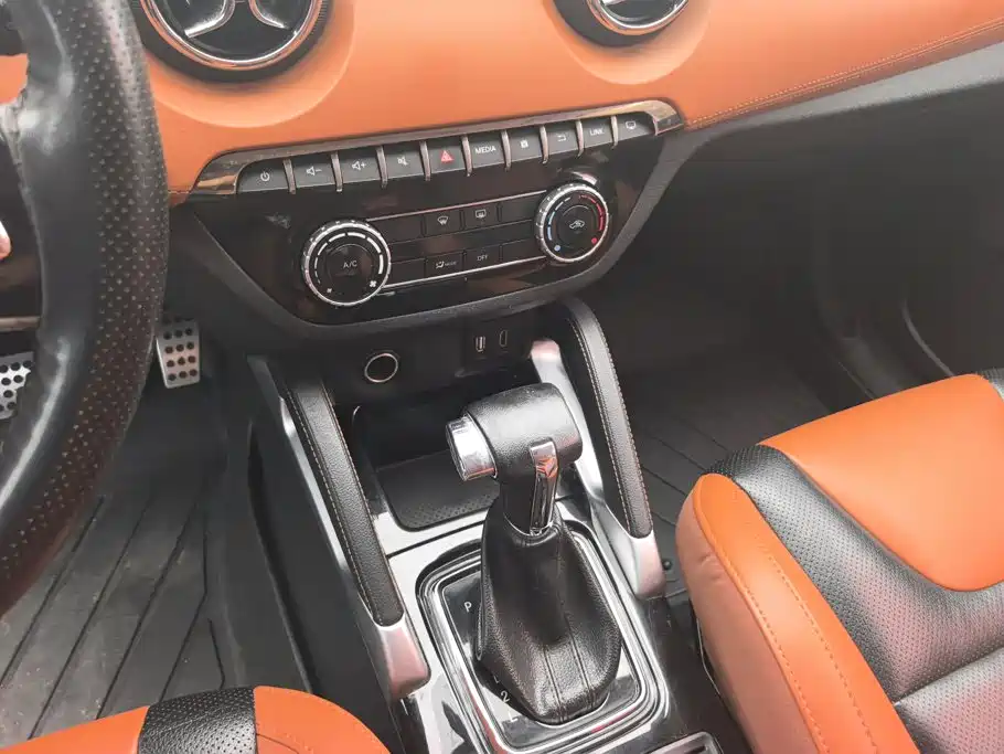 Saab X35 2016 1.5L automatic luxury version купить на сайте DeffCars