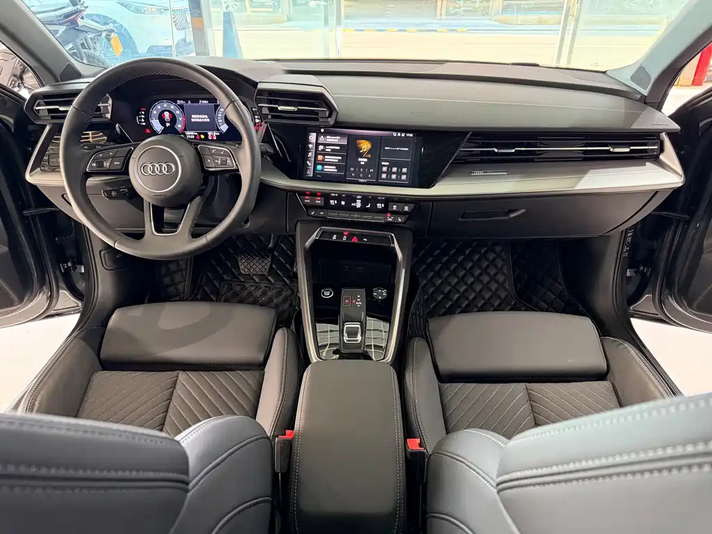Audi A3 2023 facelift Sportback 35 TFSI stylish and elegant купить на сайте DeffCars