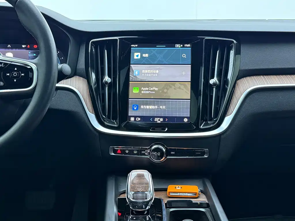 Volvo S60 2023 B4 Zhiyuan Luxury Edition купить на сайте DeffCars