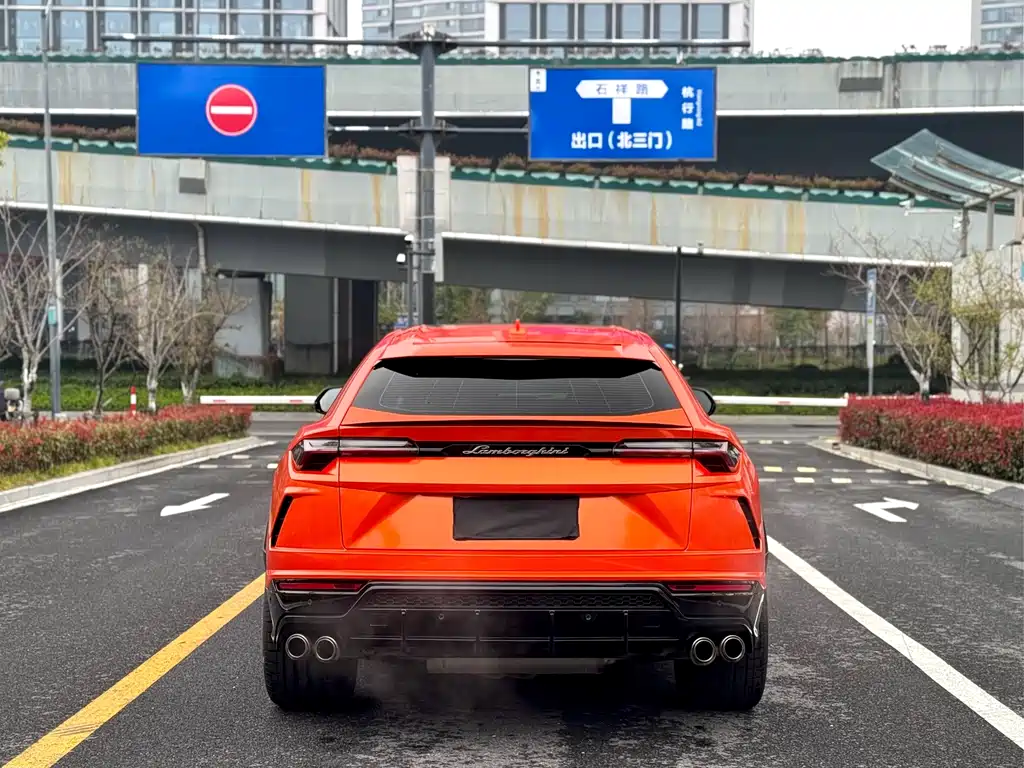 Urus 2018 4.0T V8 купить на сайте DeffCars