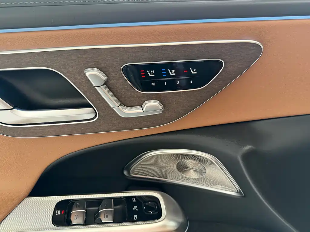 Mercedes-Benz E-Class 2026 E 300 L Luxury Model купить на сайте DeffCars