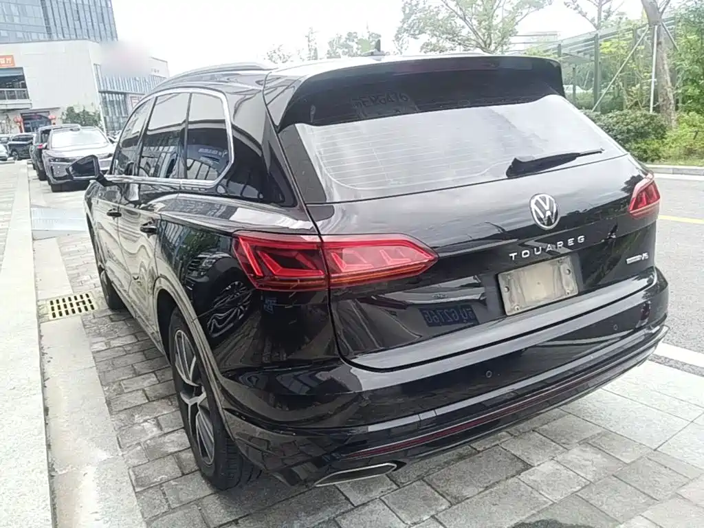 Touareg 2021 3.0TSI Ruixiang Edition Classic Sports Package купить на сайте DeffCars