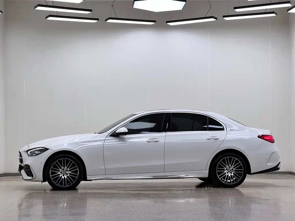 Mercedes-Benz C-Class 2023 C 200 L Sports Edition купить на сайте DeffCars