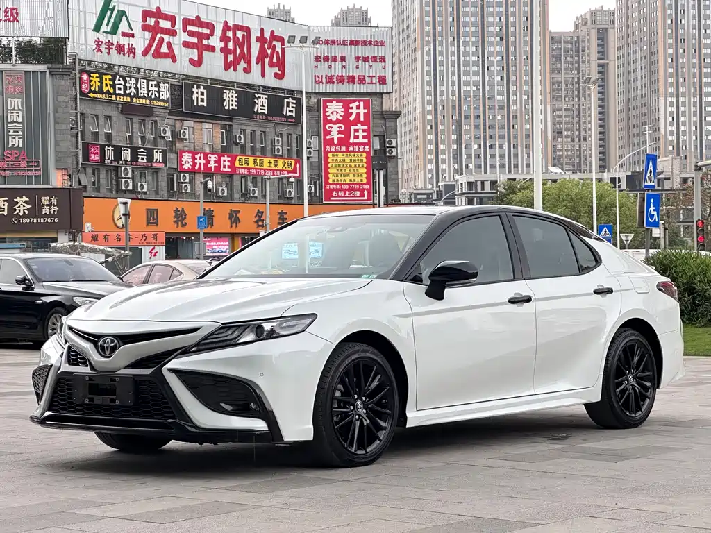 Camry 2023 2.5S Knight Edition купить на сайте DeffCars