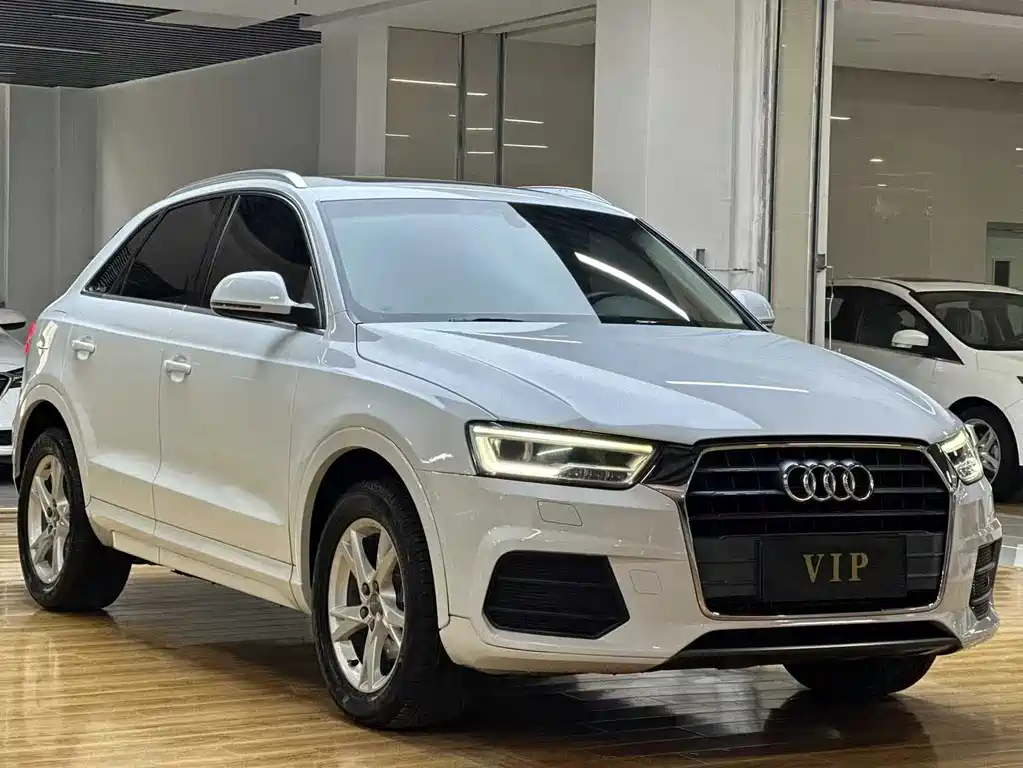 Audi Q3 2018 30th Anniversary Model 35 TFSI Fashion Model купить на сайте DeffCars