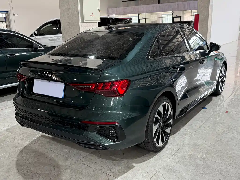 Audi A3 2023 A3L Limousine 35 TFSI Fashionable and Sporty купить на сайте DeffCars
