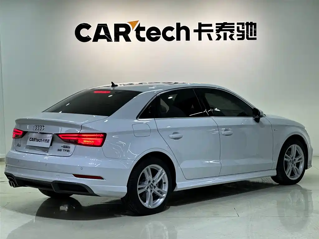 Audi A3 2020 Limousine 35 TFSI Fashion Type National VI купить на сайте DeffCars