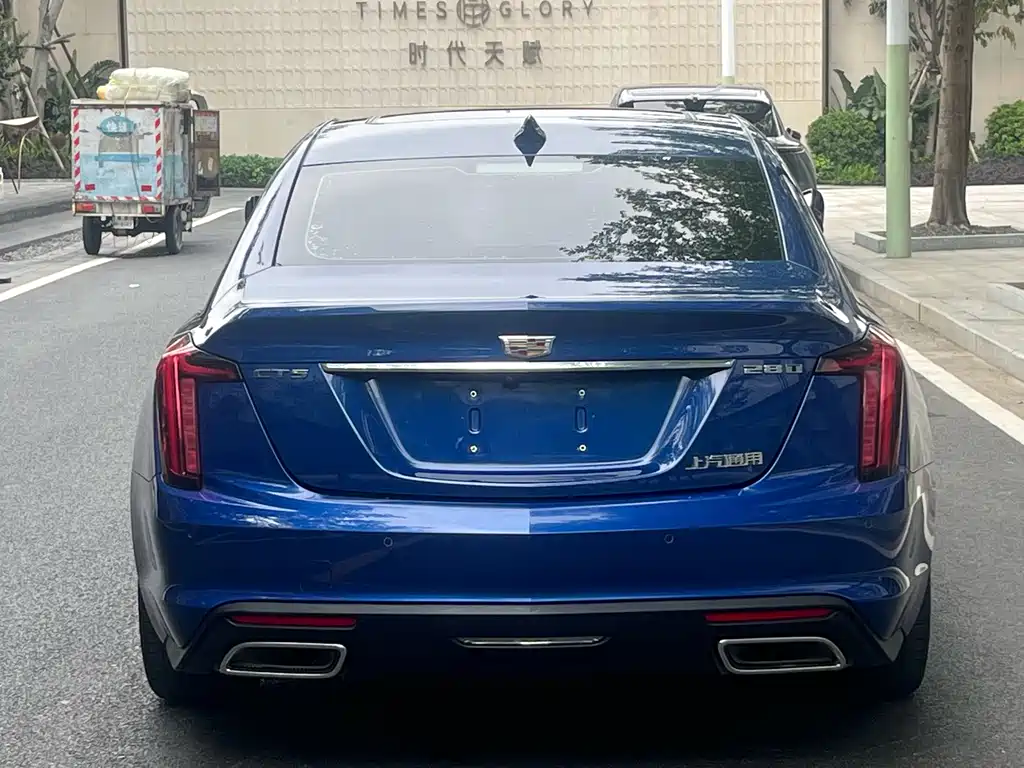 Cadillac CT5 2021 28T luxury model купить на сайте DeffCars