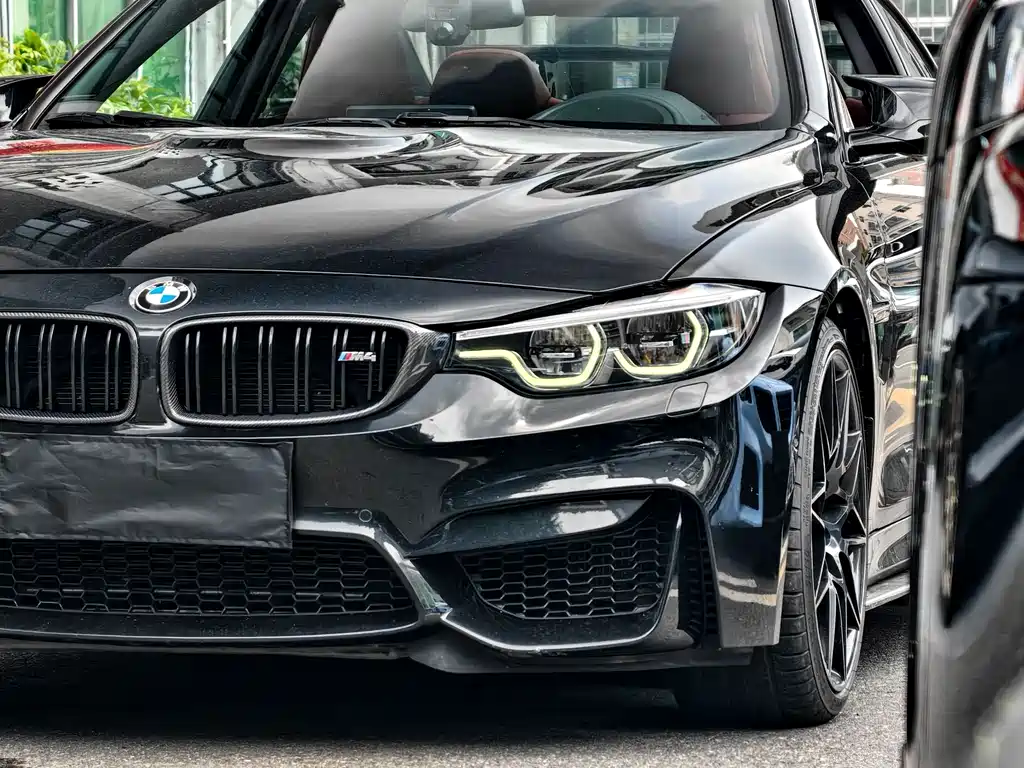 BMW M4 2017 M4 Coupe купить на сайте DeffCars