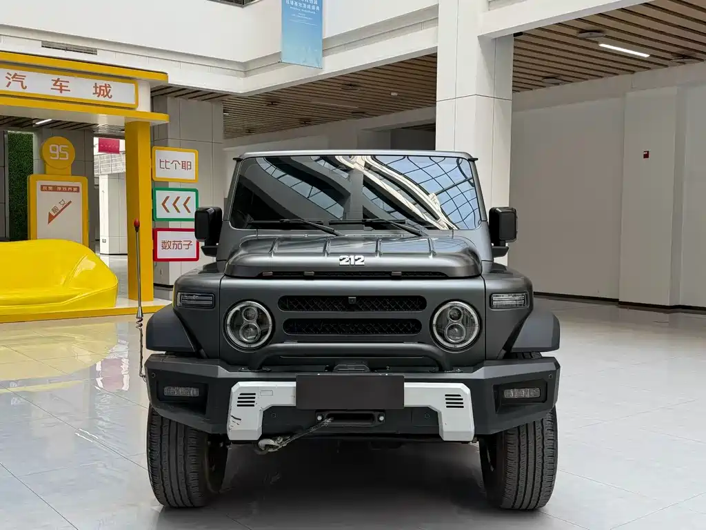 212 T01 2024 2.0T Explorer купить на сайте DeffCars