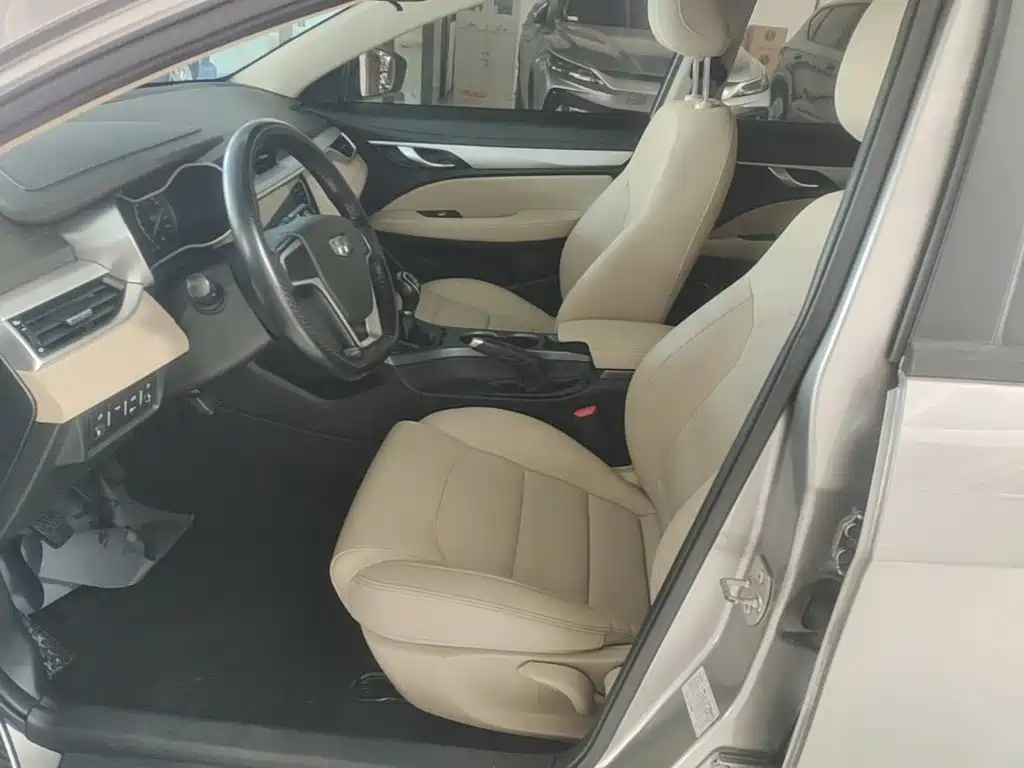 Emgrand 2018 1.5L manual luxury model купить на сайте DeffCars