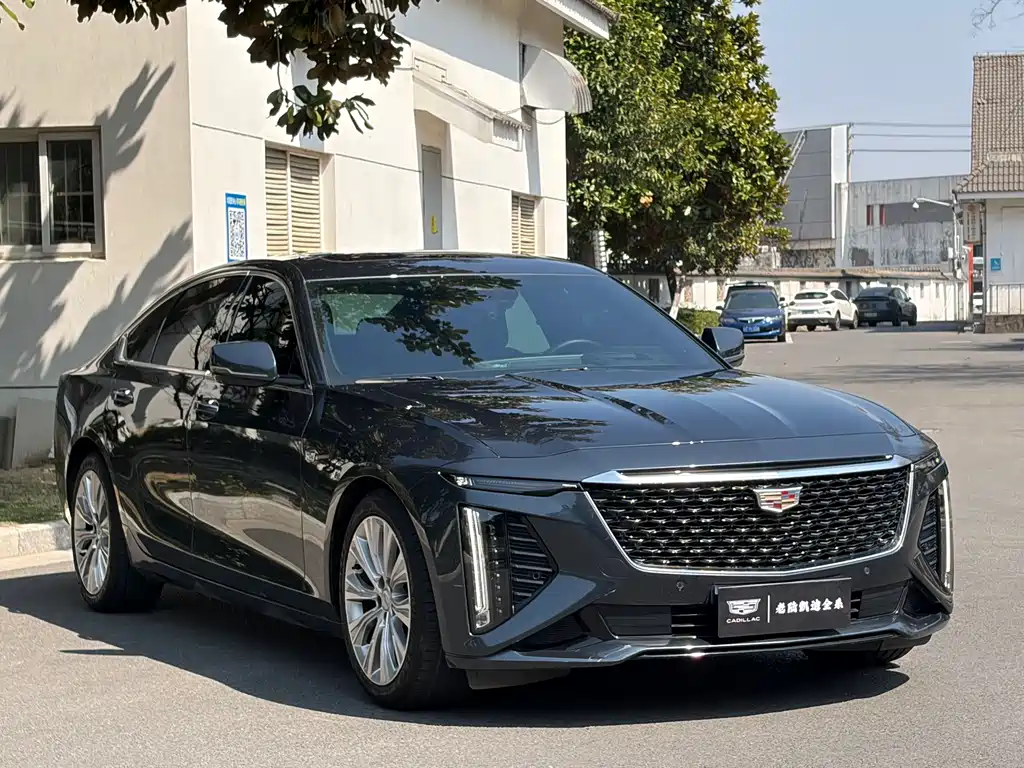 Cadillac CT6 2023 28T Premium Model купить на сайте DeffCars