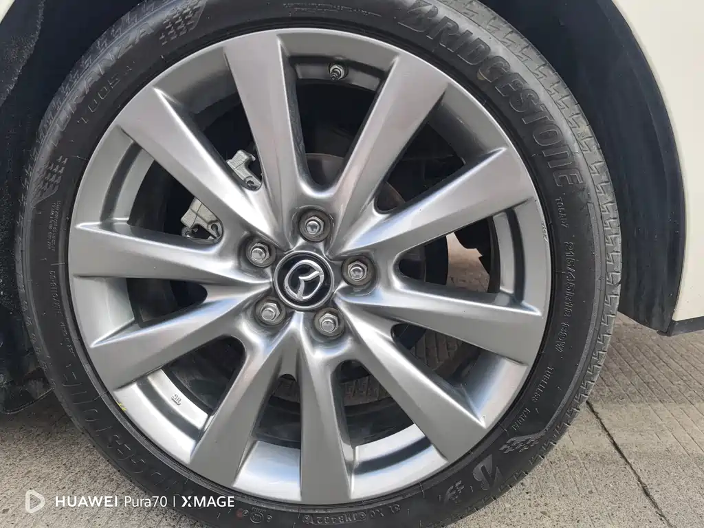 Mazda3 Angkesela 2021 2.0L Automatic Premium Edition купить на сайте DeffCars