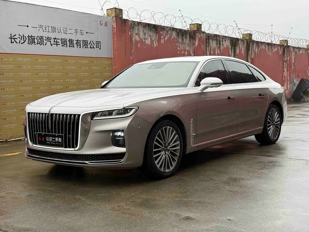 Hongqi H9 2020 2.0T Zhilian Qichang Edition купить на сайте DeffCars
