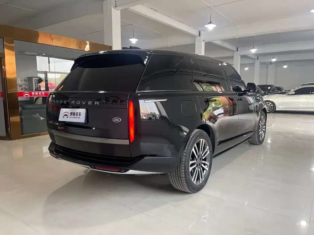 Range Rover 2023 3.0 L6 400PS Extended Edition купить на сайте DeffCars