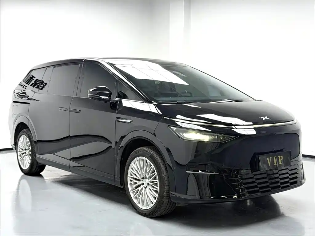 Xpeng X9 2024 640 four-wheel drive high performance Max купить на сайте DeffCars