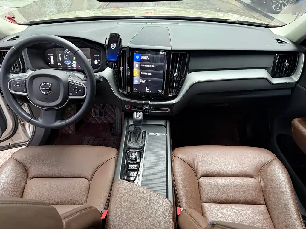 Volvo XC60 2020 T5 four-wheel drive Zhiyi Luxury Edition купить на сайте DeffCars