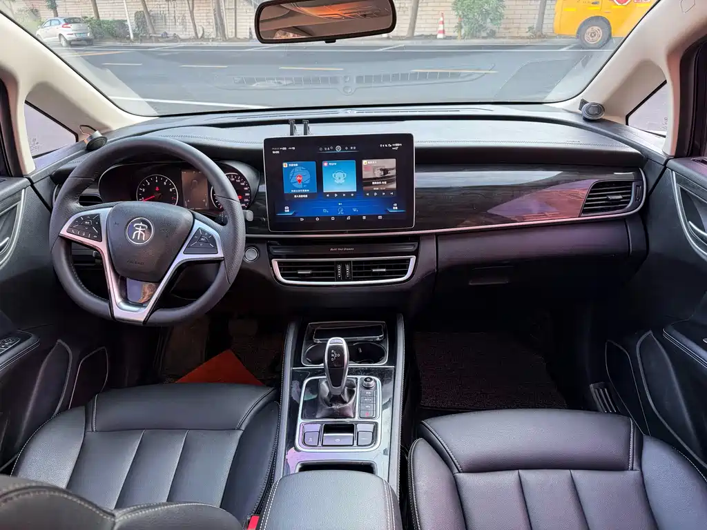 Song MAX 2019 1.5T automatic smart connection model 7 seats National V купить на сайте DeffCars