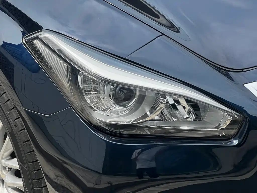 Infiniti Q70 2015 Q70L 2.5L Enjoy Edition купить на сайте DeffCars