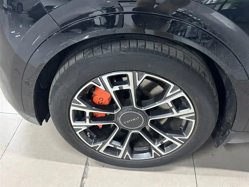 Lynk & Co 900 2025 1.5T Ultra купить на сайте DeffCars