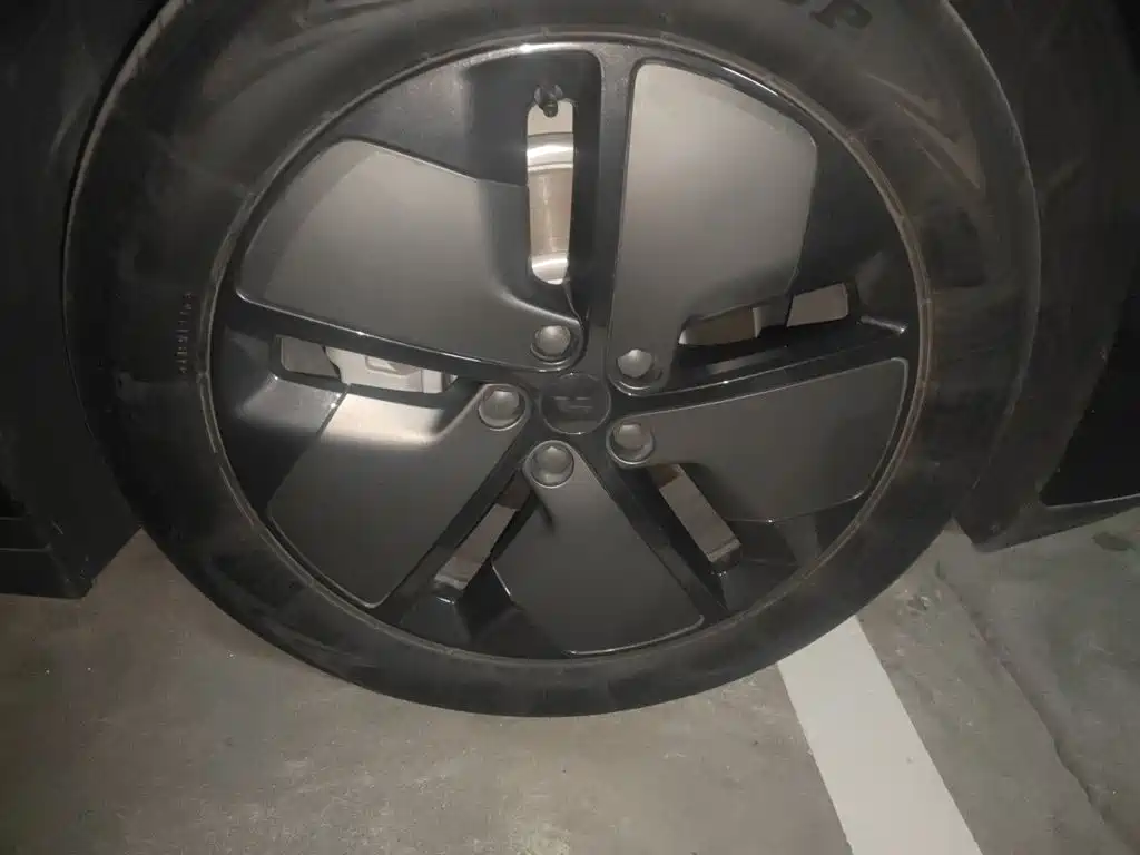 Ideal i6 2025 two-wheel drive standard version купить на сайте DeffCars