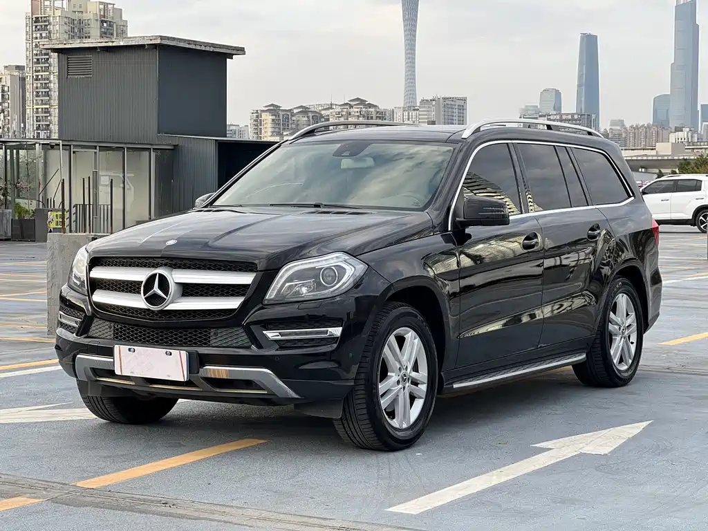 Mercedes-Benz GL Class 2015 GL 400 4MATIC Dynamic купить на сайте DeffCars
