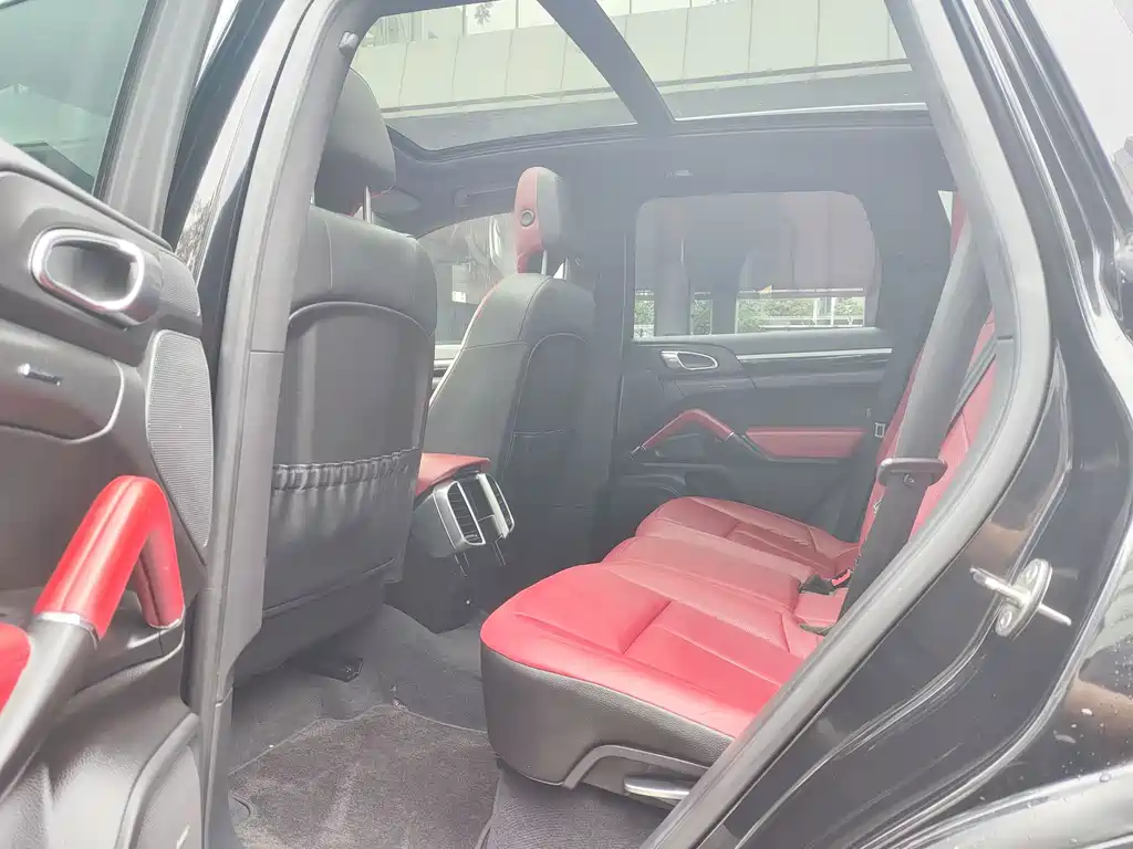 Cayenne 2011 Cayenne 3.0T купить на сайте DeffCars