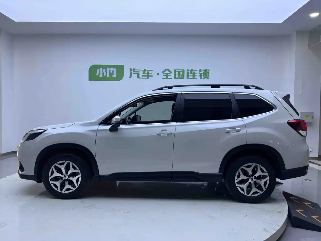 Forester 2022 2.0i AWD Deluxe Edition EyeSight купить на сайте DeffCars