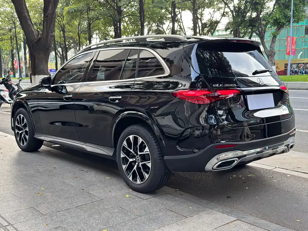 Mercedes-Benz GLC 2024 GLC 260 L 4MATIC luxury model 5 seats купить на сайте DeffCars