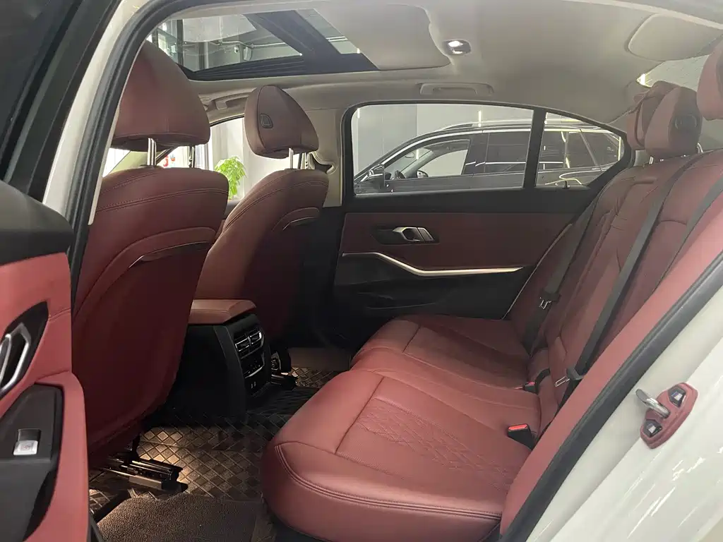 BMW 3 Series 2023 320Li M Sports Package купить на сайте DeffCars