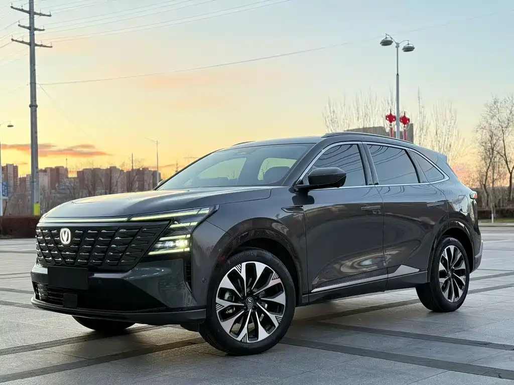 Changan CS75PLUS 2025 fourth generation UItra 2.0T new Blue Whale smart power model купить на сайте DeffCars