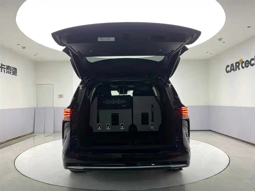 SIENNA 2024 2.5L Hybrid Premium Edition купить на сайте DeffCars