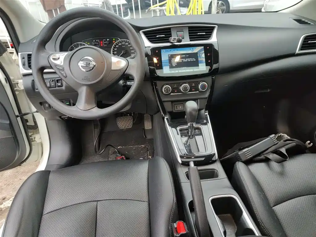 Sylphy 2022 Classic 1.6XL CVT Deluxe Edition купить на сайте DeffCars