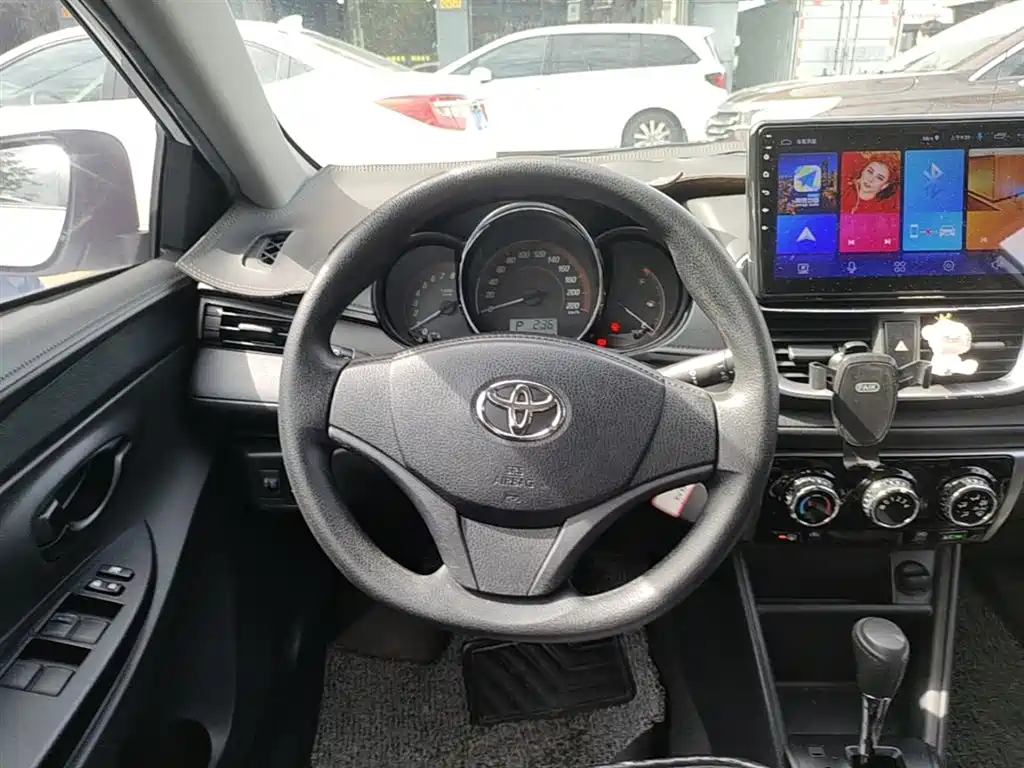 YARiS L Zhixuan 2021 Zhixuan X 1.5L CVT leading version купить на сайте DeffCars