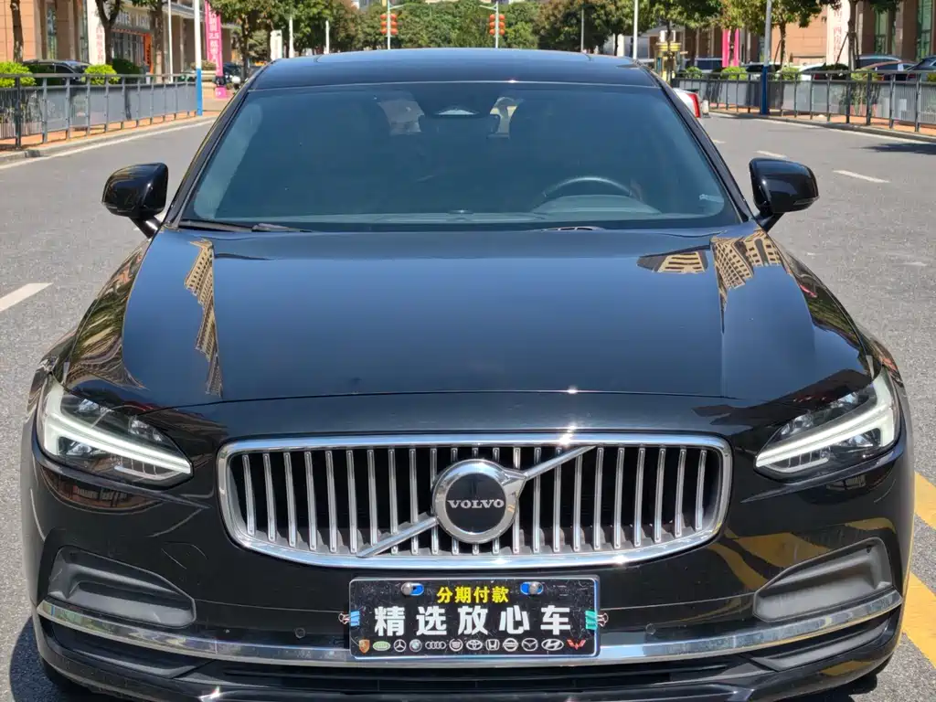 Volvo S90 2023 B5 Zhiyi Luxury Edition купить на сайте DeffCars
