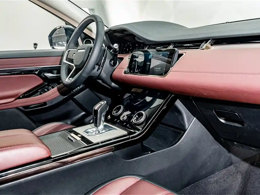 Range Rover Evoque 2022 Evoque L 249PS R-Dynamic Deluxe Edition купить на сайте DeffCars