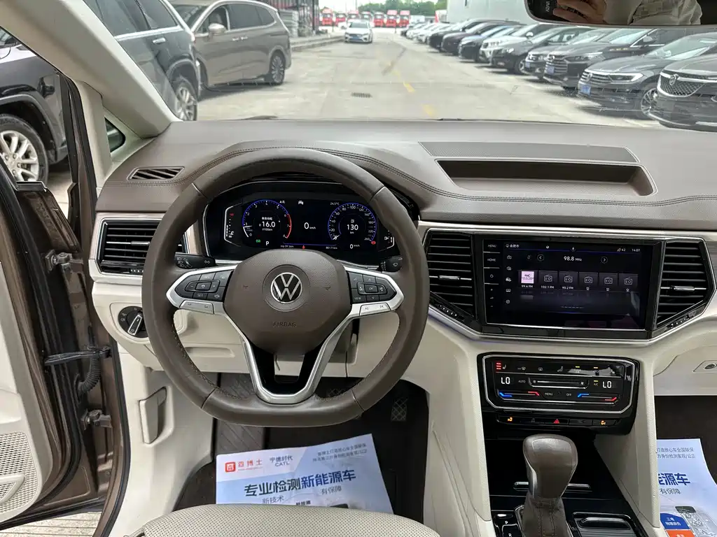 Weiran 2020 380TSI Premium Edition купить на сайте DeffCars