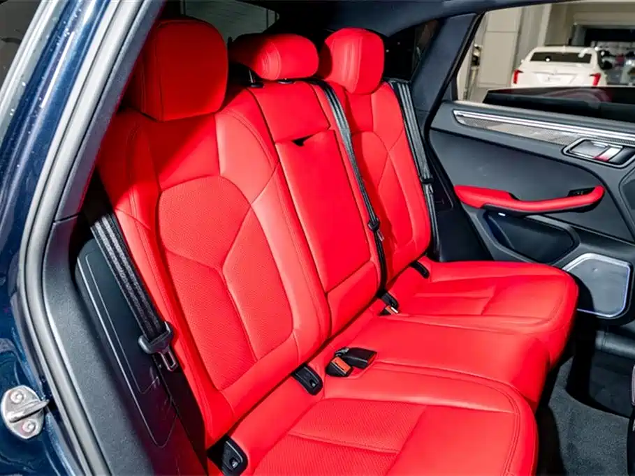 Macan 2021 Macan 2.0T купить на сайте DeffCars