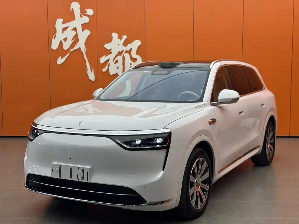 Wenjie M8 2025 extended range Max+ version 53.4kWh 6-seater version купить на сайте DeffCars