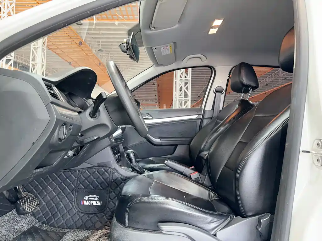 Lavida 2017 1.6L automatic fashion version купить на сайте DeffCars